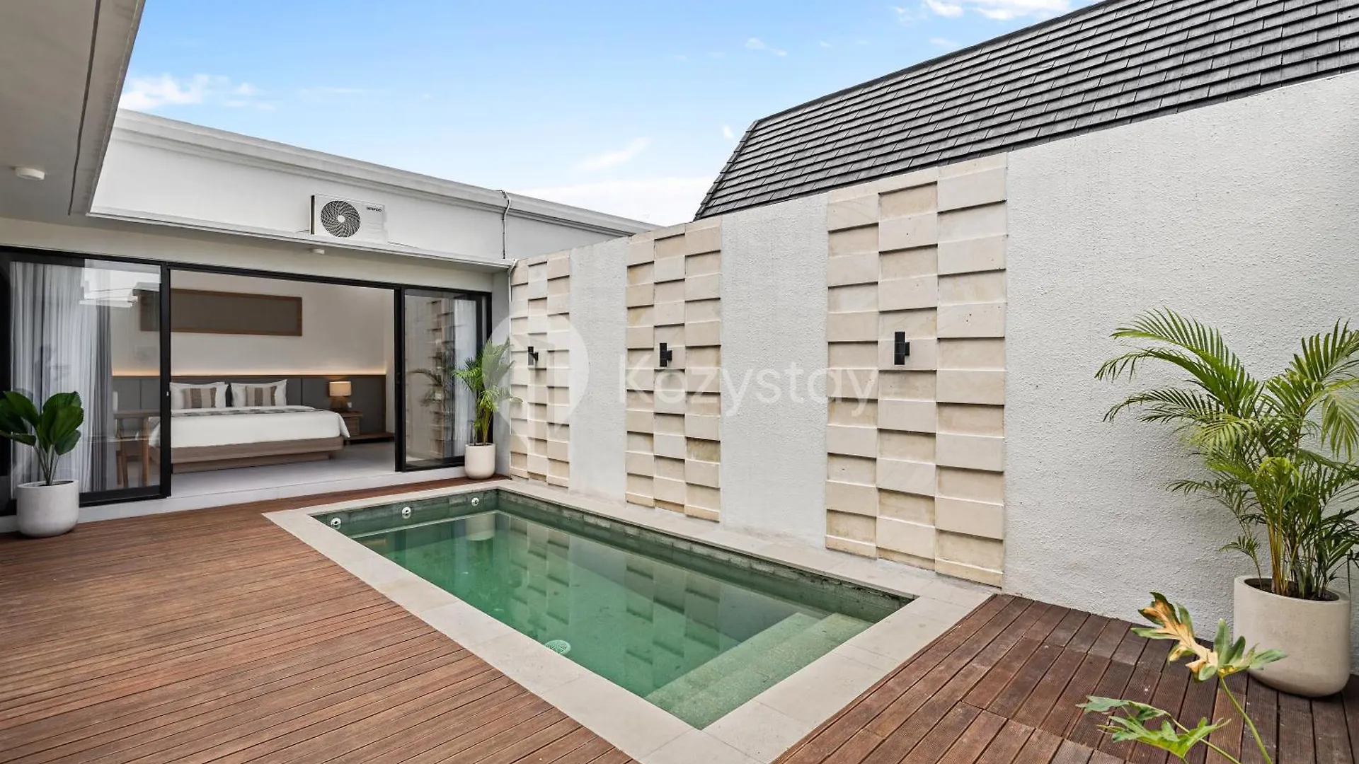 Navaya Villa By Kozystay - Seminyak  Seminyak (Bali)