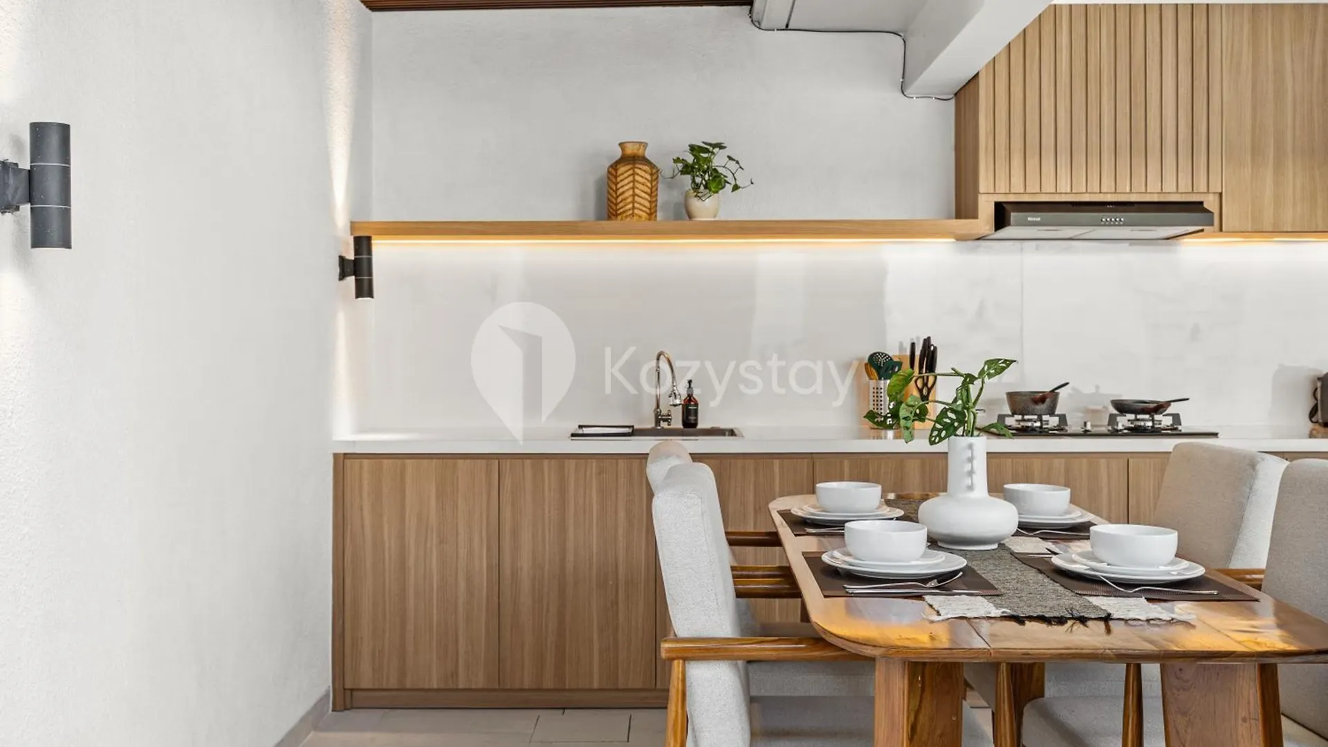 Navaya Villa By Kozystay - Seminyak
