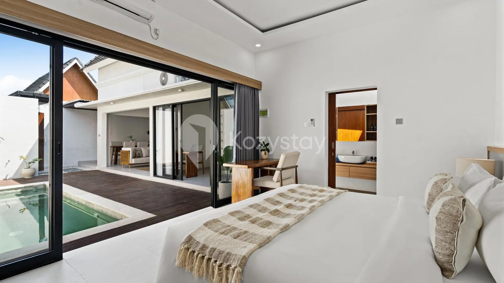 Navaya Villa By Kozystay - Seminyak
